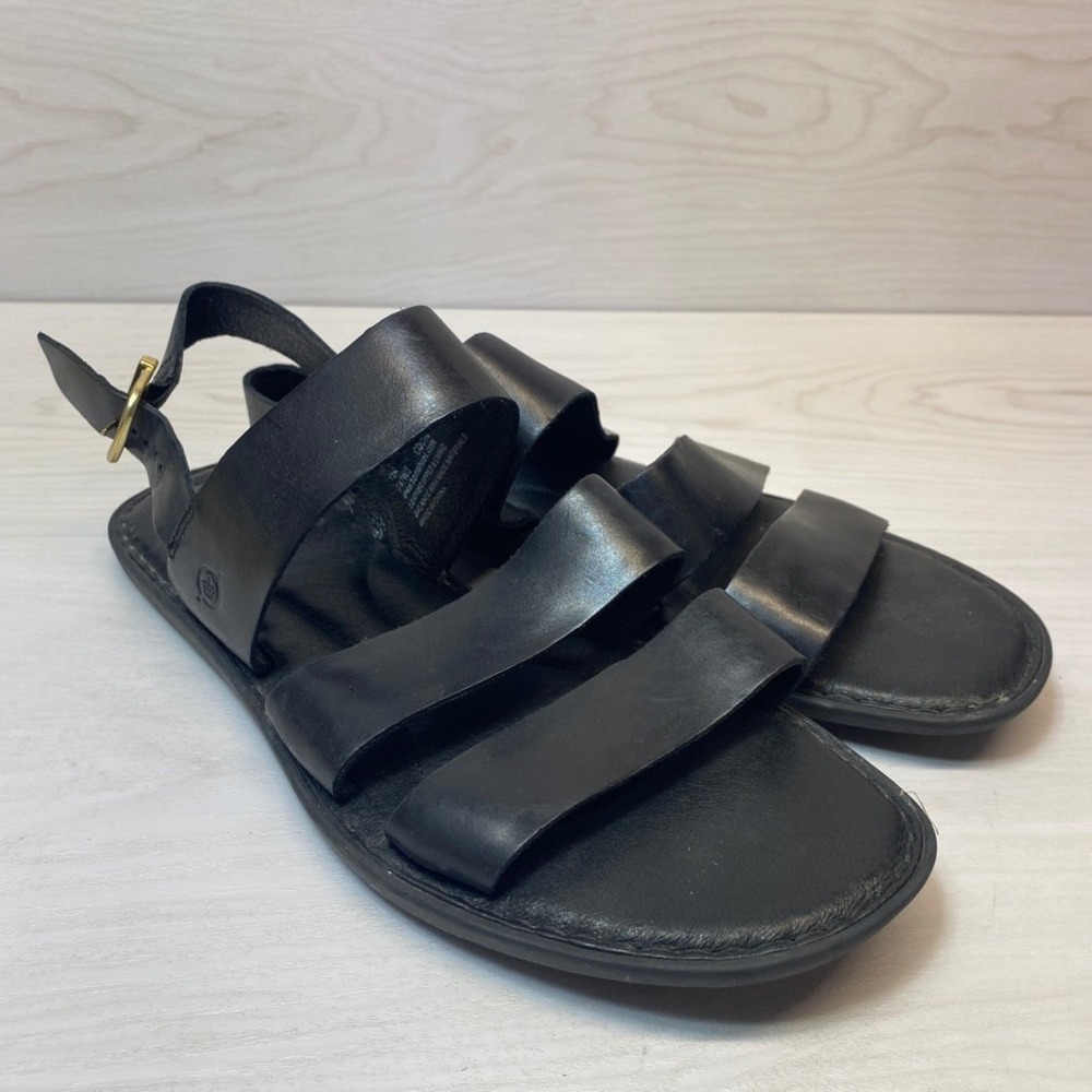 Born Womens 11 Gladiator Sandals Strappy Black Leather Flat Buckle F47903 Casual